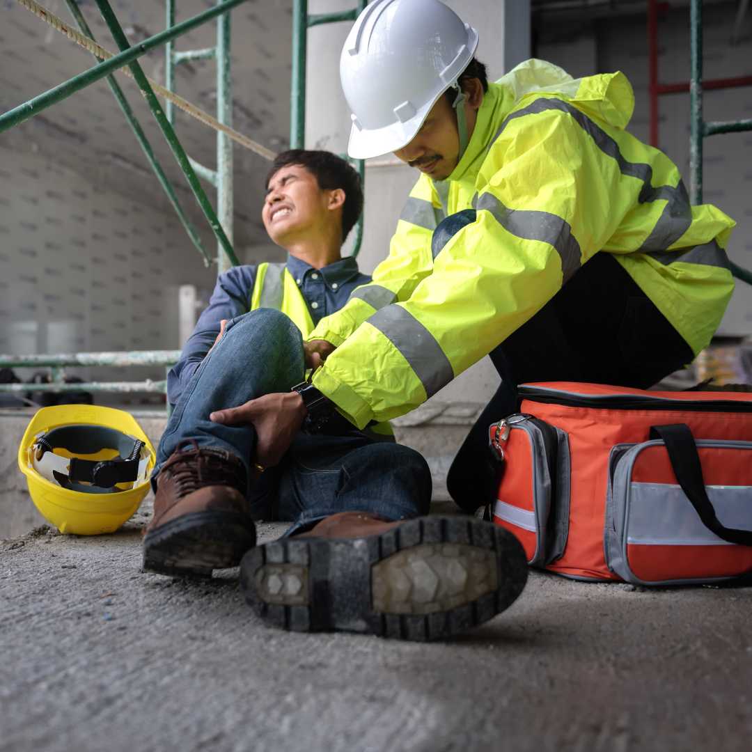 10 Jenis Bahaya Kerja di Industri yang Wajib Diwaspadai